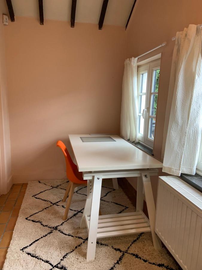 Ancienne maison rénovée au calme Wanze Esterno foto